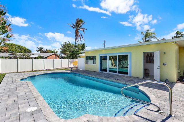 1902 Mimosa Avenue, Fort Pierce, FL 34949