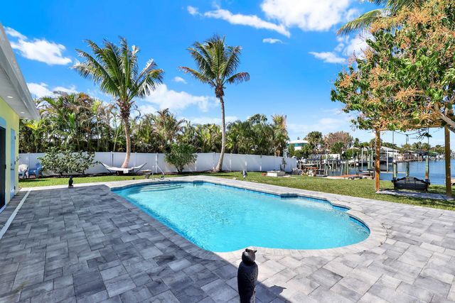 1902 Mimosa Avenue, Fort Pierce, FL 34949