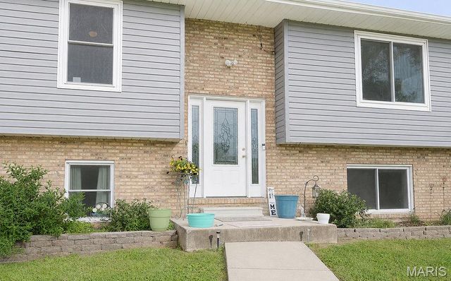 806 S 7th Street, East Carondelet, IL 62240