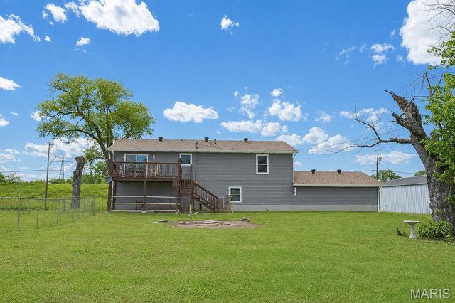 806 S 7th Street, East Carondelet, IL 62240