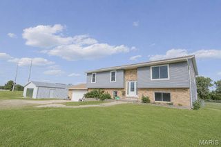 806 S 7th Street, East Carondelet, IL 62240