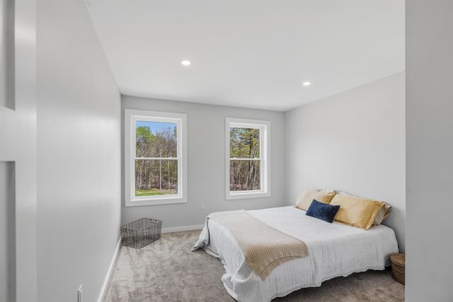 93 Calef Hill Road, Franklin, NH 03235