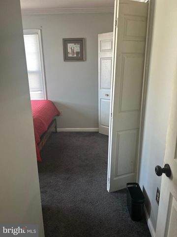 5349 CALL PL SE, Washington, DC 20019