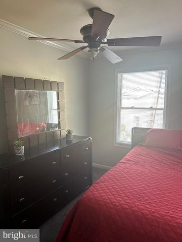 5349 CALL PL SE, Washington, DC 20019