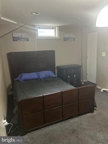 5349 CALL PL SE, Washington, DC 20019