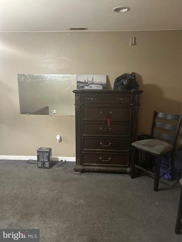 5349 CALL PL SE, Washington, DC 20019