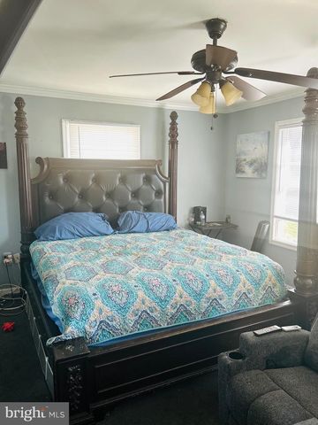 5349 CALL PL SE, Washington, DC 20019