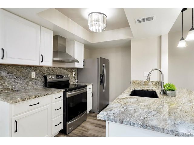 3550 S Harlan St 157, Denver, CO 80235