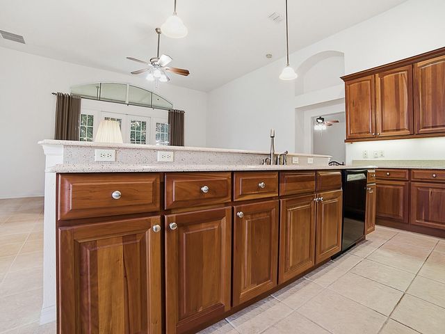 5106 CHANTICLEER DRIVE, Leesburg, FL 34748