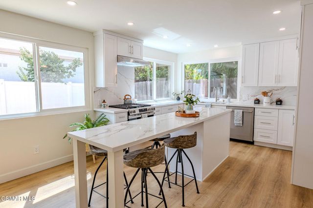 8018 Winnetka Avenue, Winnetka, CA 91306