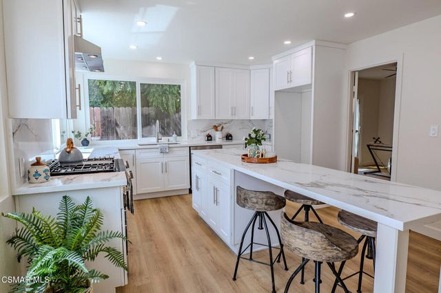 8018 Winnetka Avenue, Winnetka, CA 91306