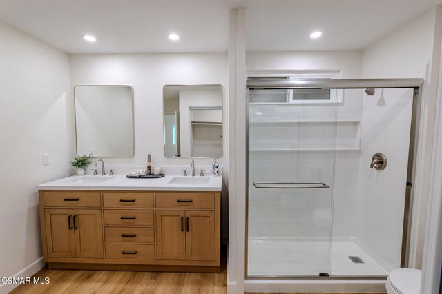 8018 Winnetka Avenue, Winnetka, CA 91306