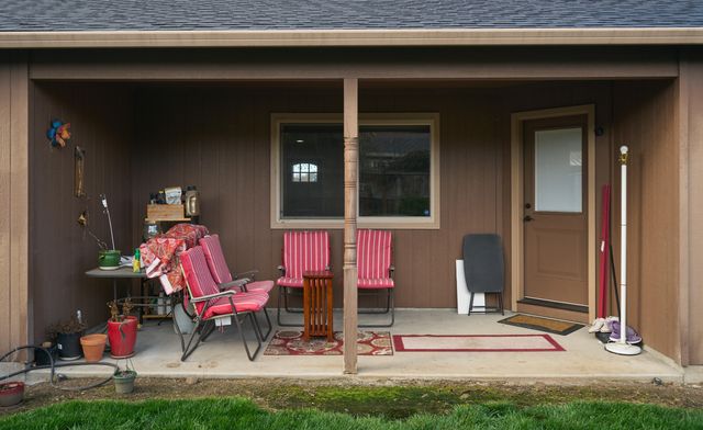 3240 Dearborn Lane, Medford, OR 97504