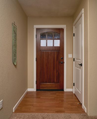 3240 Dearborn Lane, Medford, OR 97504