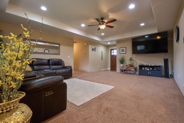 3240 Dearborn Lane, Medford, OR 97504