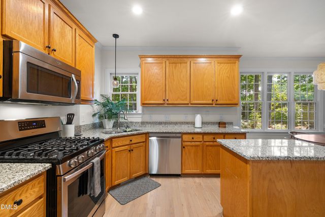 137 Dutch Hill Road, Holly Springs, NC 27540
