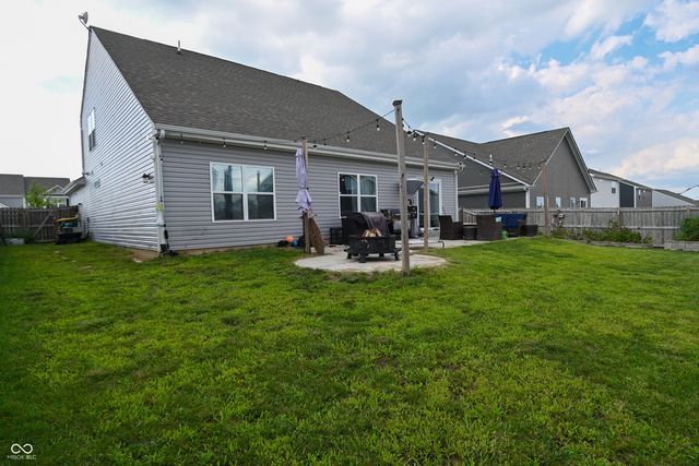 1083 Aries Boulevard, Franklin, IN 46131