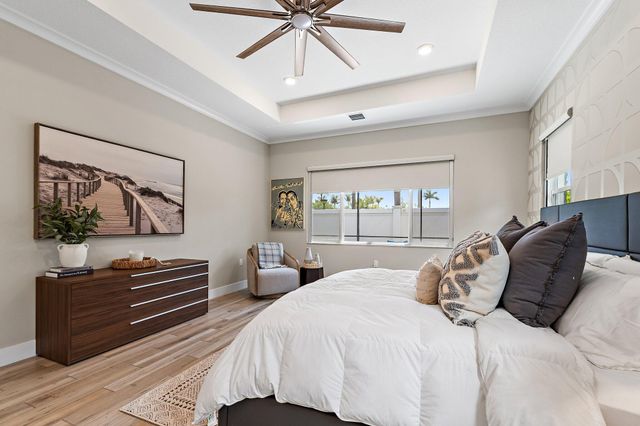12172 Waterstone Circle, Palm Beach Gardens, FL 33412