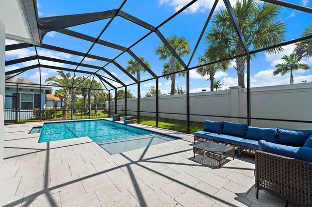 12172 Waterstone Circle, Palm Beach Gardens, FL 33412