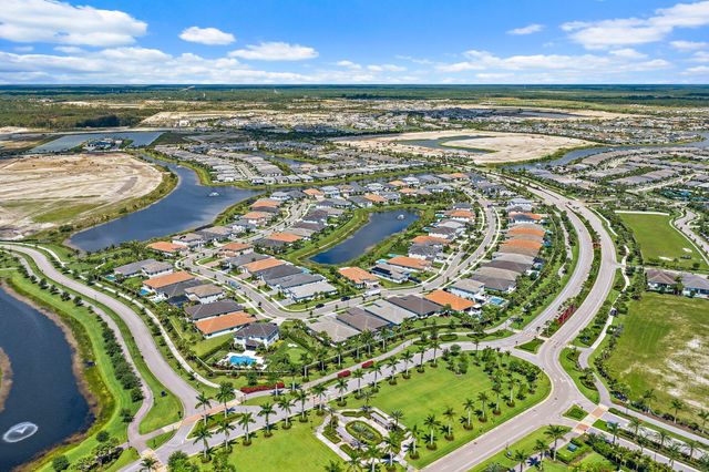 12172 Waterstone Circle, Palm Beach Gardens, FL 33412