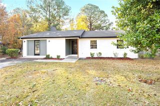 6541 Green Meadow Road, Fayetteville, NC 28304