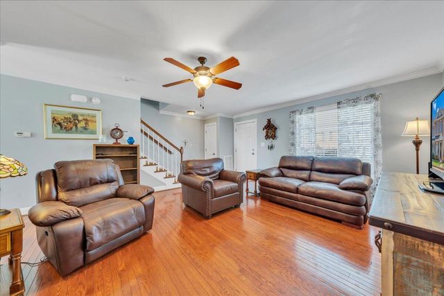 1049 Haymore DR, Moneta, VA 24121