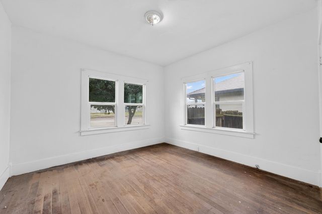 741 Reeves Ave, Yuba City, CA 95991