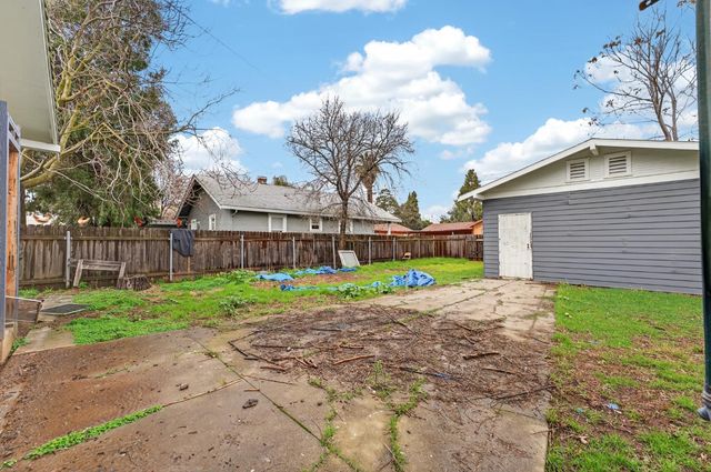 741 Reeves Ave, Yuba City, CA 95991