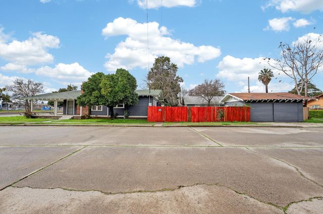 741 Reeves Ave, Yuba City, CA 95991