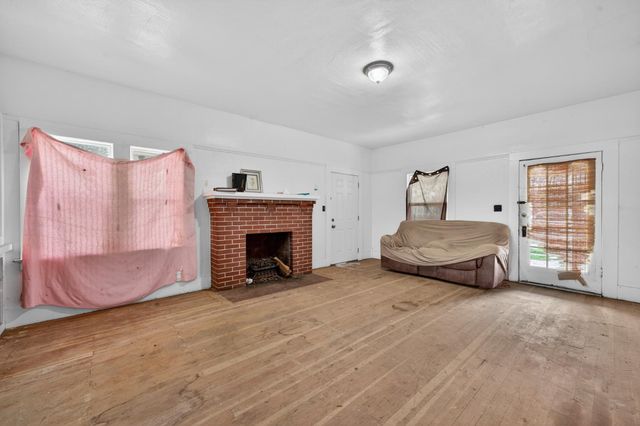 741 Reeves Ave, Yuba City, CA 95991