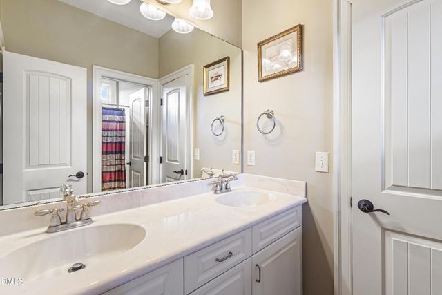 7105 Barham Hollow Drive, Wake Forest, NC 27587