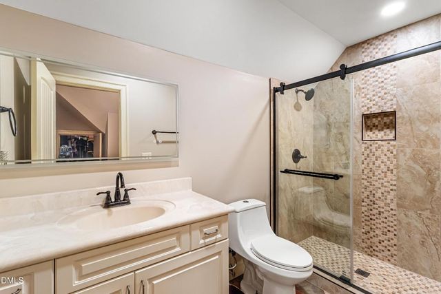 7105 Barham Hollow Drive, Wake Forest, NC 27587