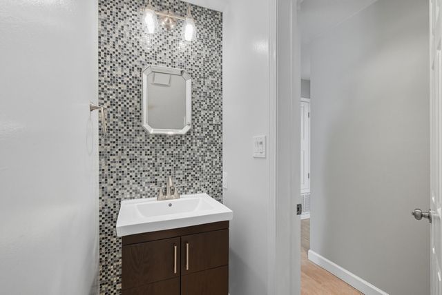 318 Sailfish Circle, Destin, FL 32541