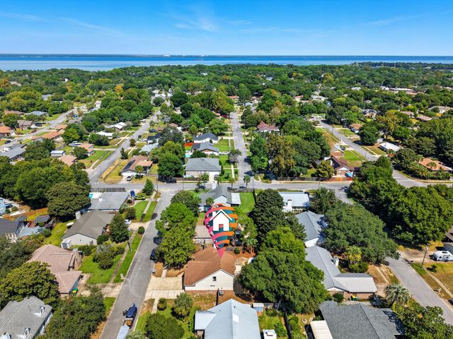318 Sailfish Circle, Destin, FL 32541