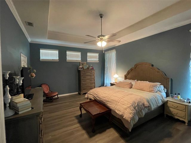 208 Mineral Point Drive, Aledo, TX 76008