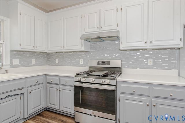 8601 Bay Knolls Ct, Midlothian, VA 23112