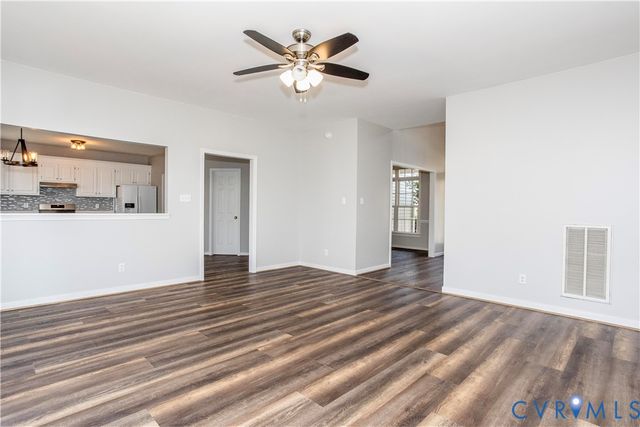 8601 Bay Knolls Ct, Midlothian, VA 23112