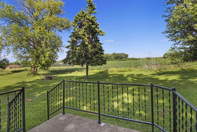 N6592 Lorraine ROAD, Delavan, WI 53115