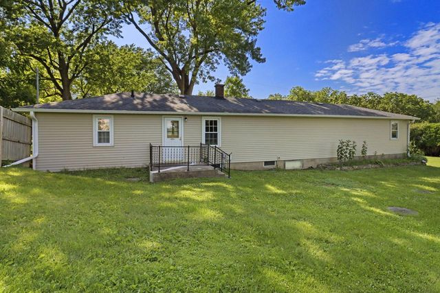 N6592 Lorraine ROAD, Delavan, WI 53115