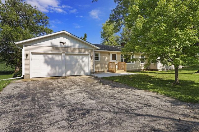 N6592 Lorraine ROAD, Delavan, WI 53115
