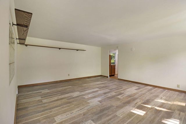 N6592 Lorraine ROAD, Delavan, WI 53115
