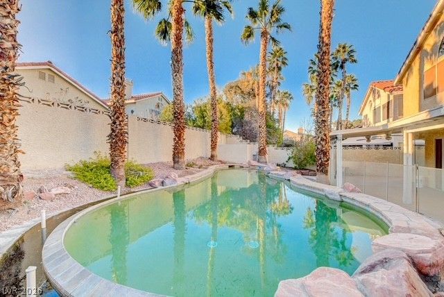 2905 Saint Kitts Court, Las Vegas, NV 89128