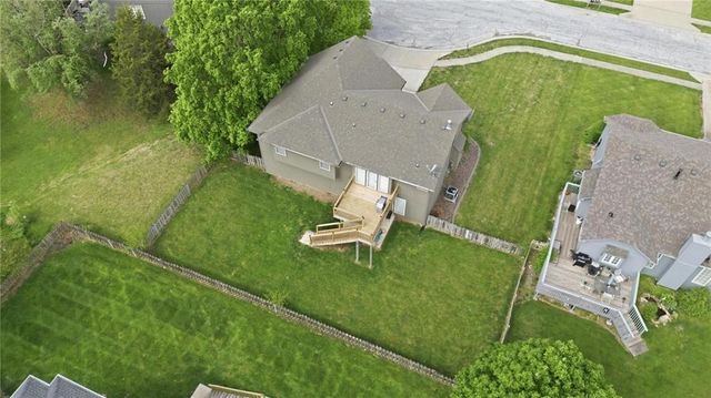 521 Cedar Falls Court, Raymore, MO 64083