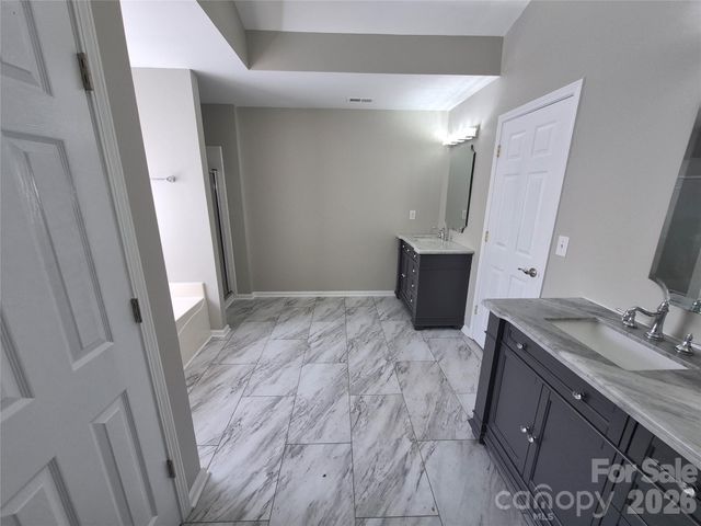 6229 Roseway Court, Harrisburg, NC 28075