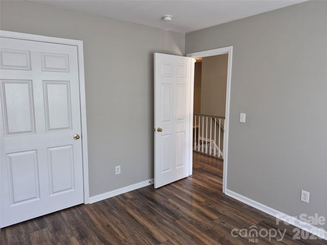 6229 Roseway Court, Harrisburg, NC 28075