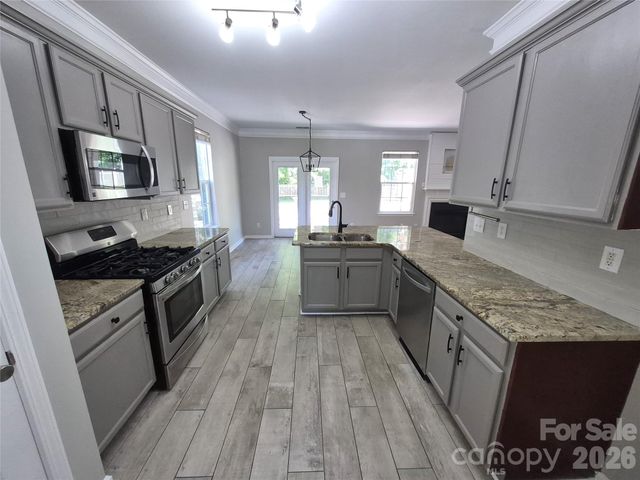 6229 Roseway Court, Harrisburg, NC 28075