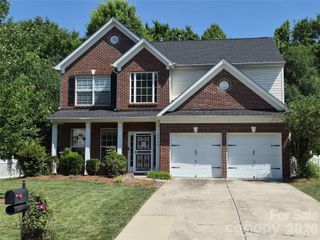 6229 Roseway Court, Harrisburg, NC 28075