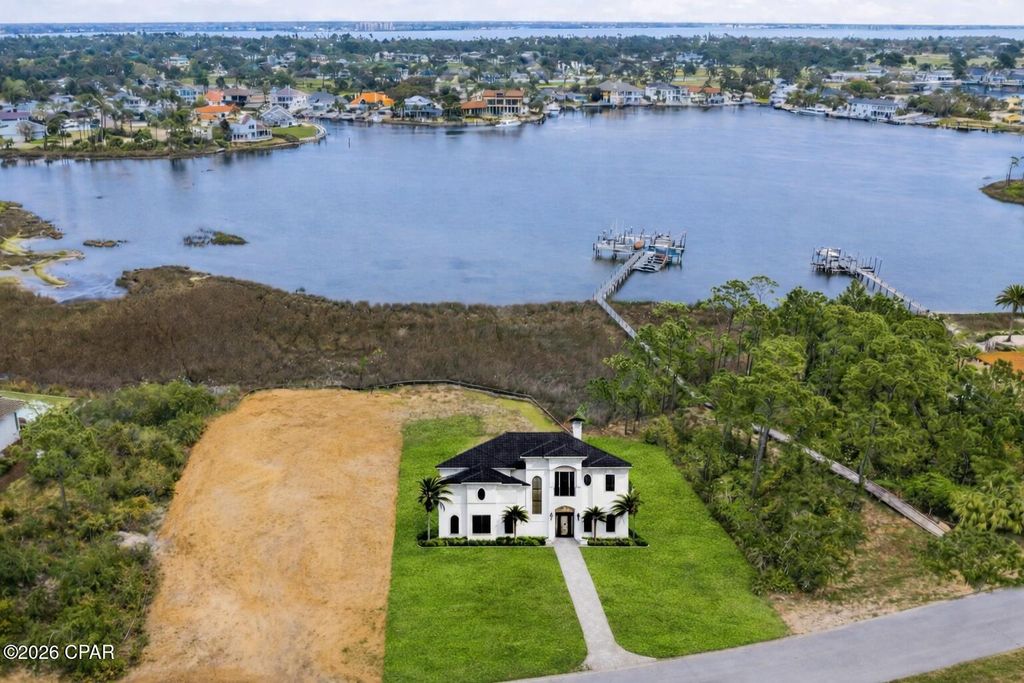 Image 9 of property listing at 3319 Terra Cotta Drive, Panama City Beach, FL 32408