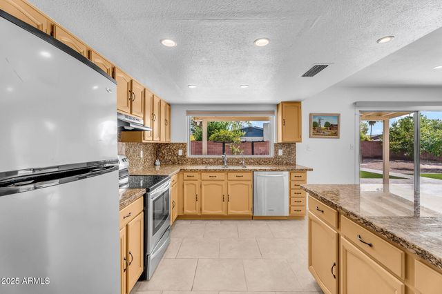 14235 N 49TH Street, Scottsdale, AZ 85254