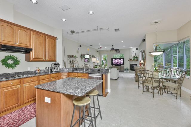 7260 BUCKS FORD DRIVE, Riverview, FL 33578